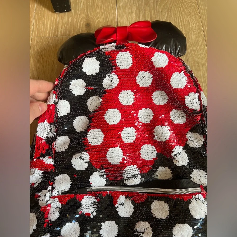 Disney Parks Minnie Mouse Ears & Bow Sequin Polka Dot Color Change Backpack Bag